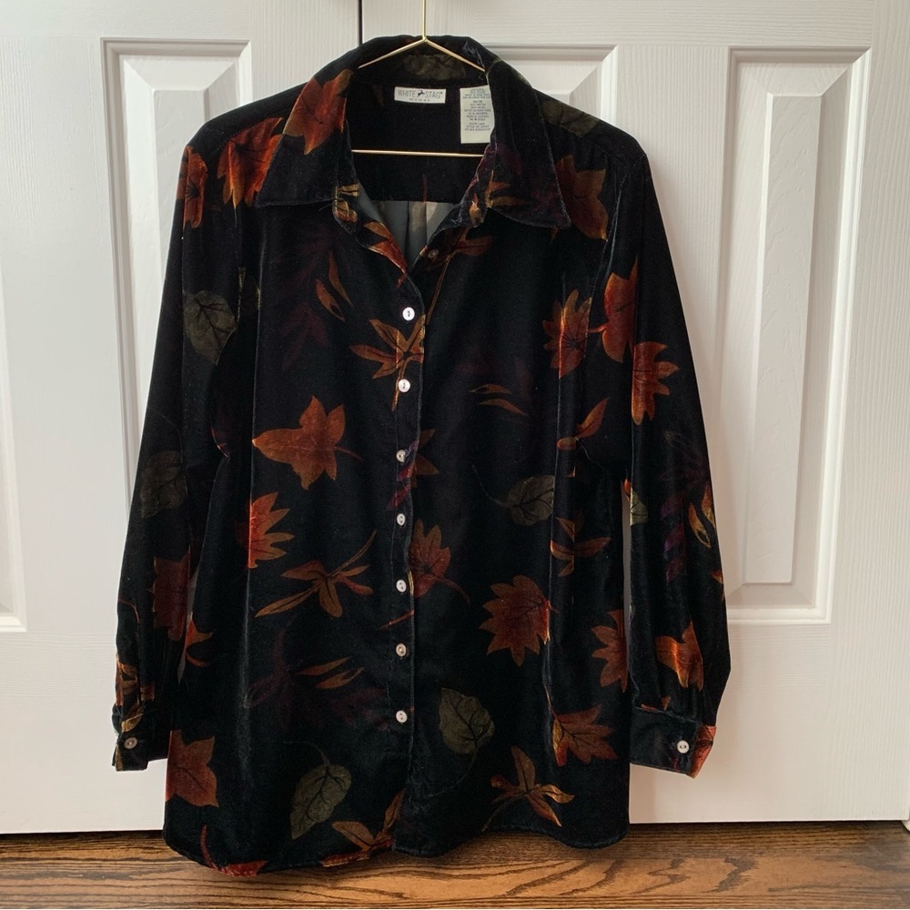 🍂 Vintage 90s Velvet Button Down